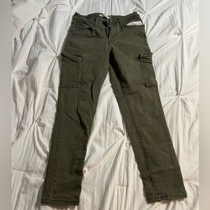 Levi’s 721 Cargo Pants